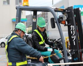 カリツー九州株式会社 ルート配送 諸手当多数 賞与年2回 長期休暇有 定着率高め カリツーグループ 土日休み の転職 求人情報 転職なら キャリアインデックス